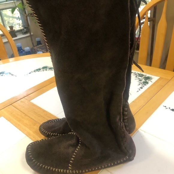 Moccasin style boots - Picture 4 of 7